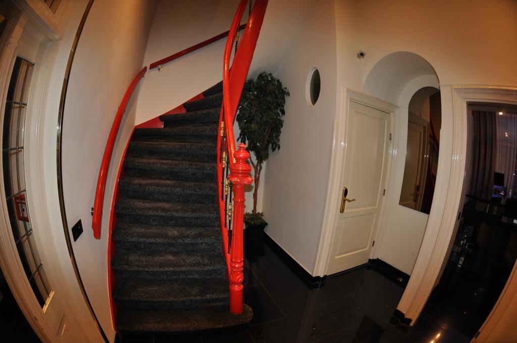 Budget Hotel Le Beau Rivage มิดเดิลบวร์ก ภายนอก รูปภาพ