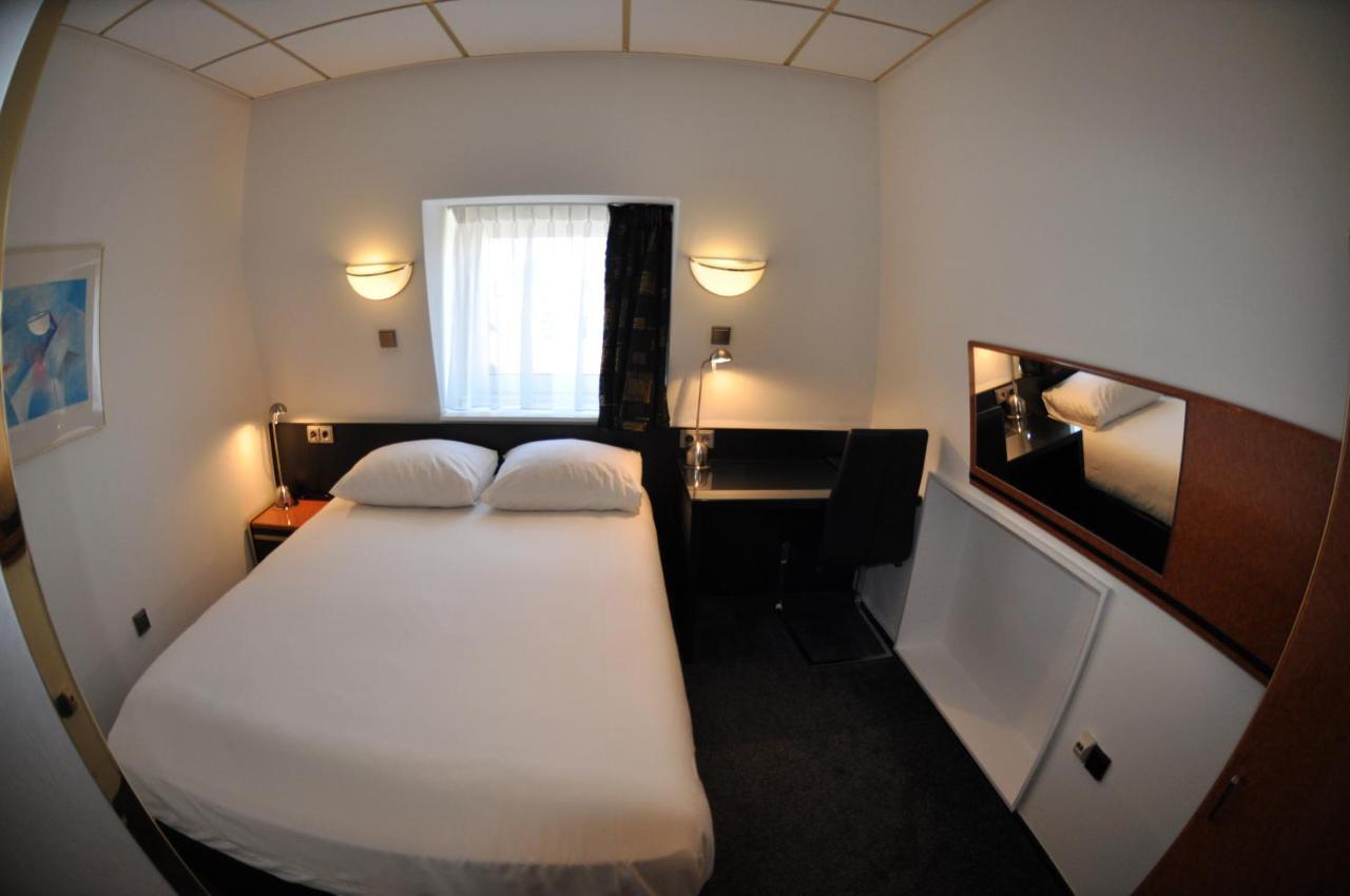 Budget Hotel Le Beau Rivage มิดเดิลบวร์ก ภายนอก รูปภาพ
