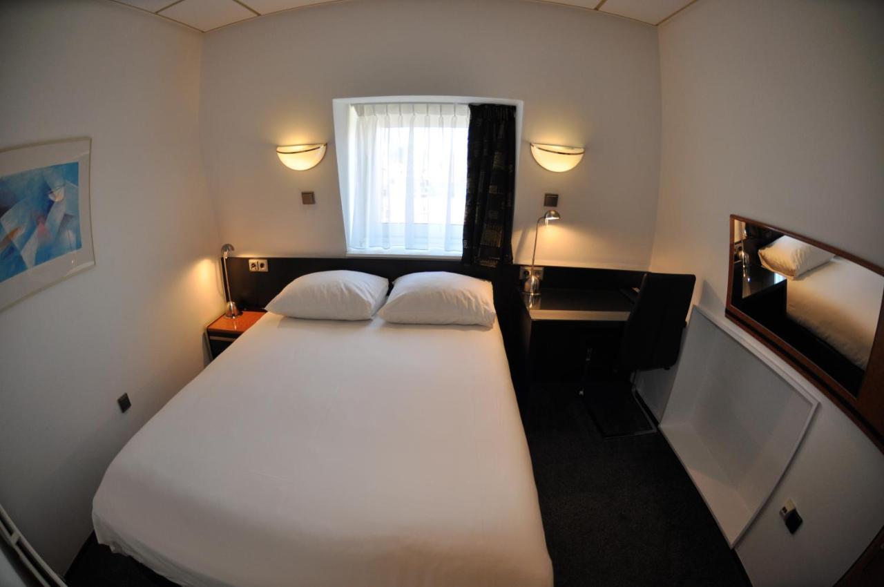 Budget Hotel Le Beau Rivage มิดเดิลบวร์ก ภายนอก รูปภาพ