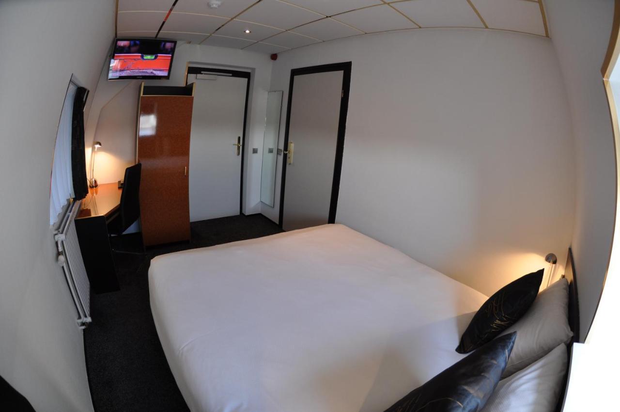 Budget Hotel Le Beau Rivage มิดเดิลบวร์ก ภายนอก รูปภาพ